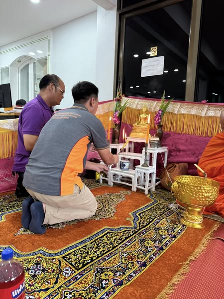 ทำบุญบริษัท